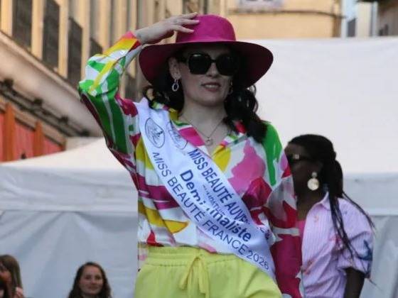 LE PUY EN VELAY | DEFILE DE MODE DES COMMERCANTS