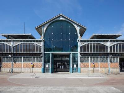 Les halles, moteur de vie locale