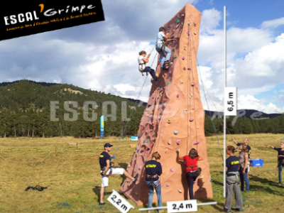 Un mur d'escalade de 6,5m de haut pour les débutants et les confirmés !